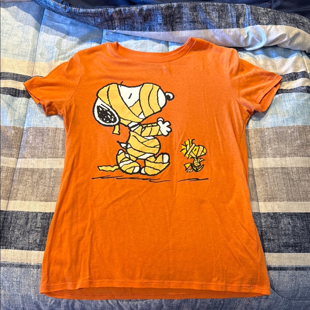 Snoopy graphic t-shirt Halloween